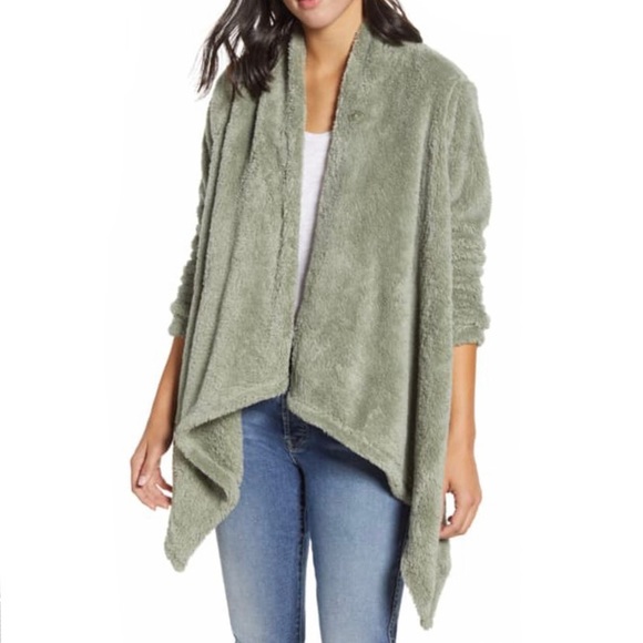 bobeau Sweaters - Bobeau Faux Fur Draped Front Mint Green Cardigan